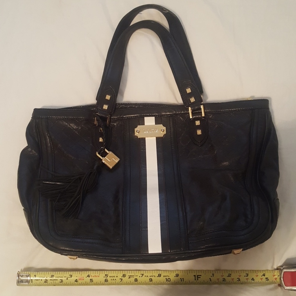 L.A.M.B. by Gwen Stefani Black leather purse